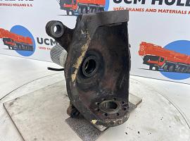 Krupp 70 GMT Steering knuckle axle 1
