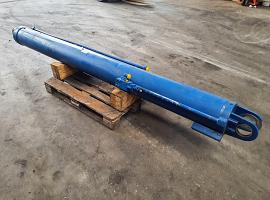 Liebherr LTM 1050-3.1 boom cylinder 