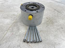 Grove GMK 5150 multiple-disk brake slewing gear