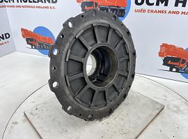 Krupp KMK 3045 Megatrak wheel hub