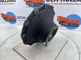 Krupp KMK 3045 Megatrak wheel hub