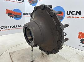 Grove GMK 3050 Megatrak wheel hub