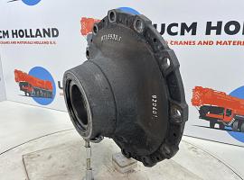 Krupp KMK 3045 Megatrak wheel hub