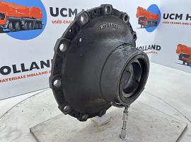 Krupp KMK 3045 Megatrak wheel hub