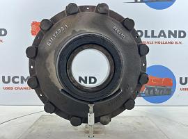 Grove GMK Megatrak wheel hub