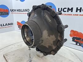 Krupp KMK 3045 Megatrak wheel hub