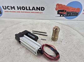Demag AC 120 Counterweigt locking liniar motor set