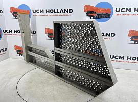LTM 1130-5.1 Pedastal upper