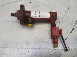 Grove GMK 5100 Locking cylinder