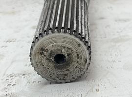 Liebherr LTM 1035-2 and LTM 1035-3 drive shaft axle 1