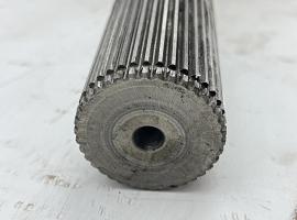 Liebherr LTM 1070 drive shaft