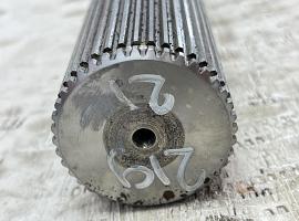 Krupp 70 GMT rigid drive shaft axle 3