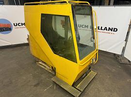 Liebherr LTM 1160-2 Crane driver cabin