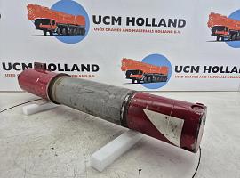 Liebherr LTM 1045-3.1 SUPPORT CYLINDER