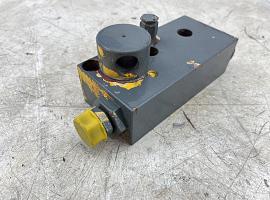 Grove GMK 3050 hand pump (emergency pump)  