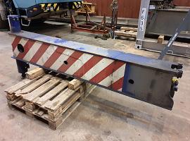 Liebherr LTM 1070-4.2 outrigger rear