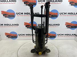 Liebherr LTM 1035-2 Rotary feed through