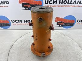 Krupp 70 GMT Hydraulic swivel