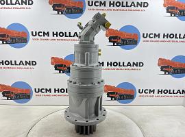 Faun ATF 65G-4 slewing gear