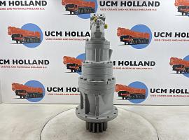 Faun ATF 65G-4 slewing gear