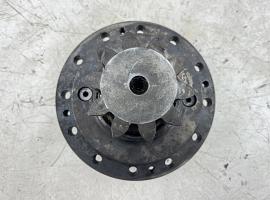 Grove GMK 5220 slew gear 