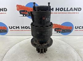 Demag AC 155 or PPM 400 slew gear