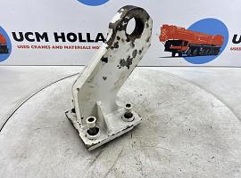 Liebherr LTM 1750-9.1 a-frame support