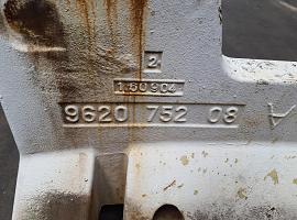 Liebherr LTM 1100-4.1 counterweight 0.8t