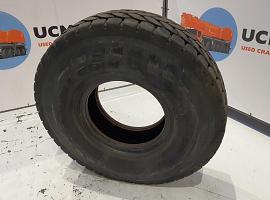 Double Coin tyre 445/95R25