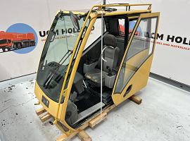 Grove GMK 3055 upper cabin