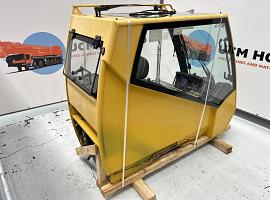 Grove GMK 3055 upper cabin