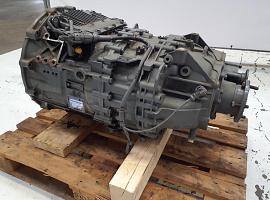 Grove GMK 3055 Gearbox ZF 12 AS 2302