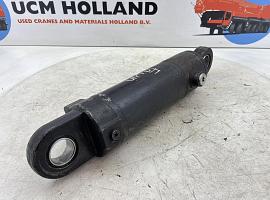 Faun ATF 60-4 suspension cylinder  