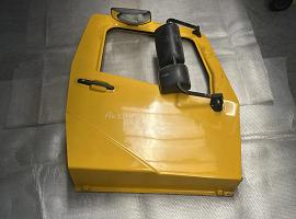 Grove GMK 6300-6400 DOOR RIGHT KGR