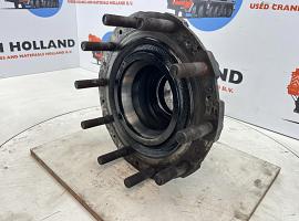 Liebherr LTM 1050-1 wheel hub axle 3  