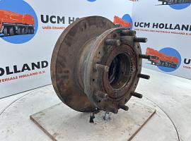 Krupp 70 GMT Wheel hub axle 1