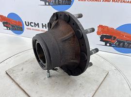 Liebherr LTM 1035 wheel hub axle 1 