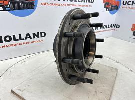Liebherr LTM 1030 Wheel hub axle 2