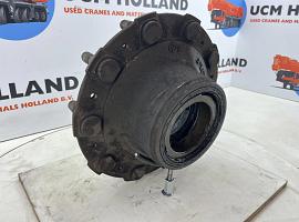 Liebherr LTM 1160 Wheel hub axle 2