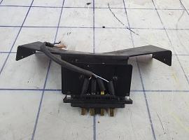 Grove GMK 5150L door contact