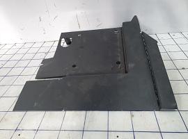 Grove GMK 5150L Upper cabin cover bottom front