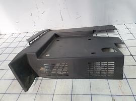 Grove GMK 5150L Upper cabin cover bottom front