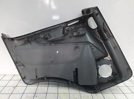 Grove GMK 5150L door panel right