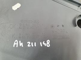 Grove GMK 5150L door panel right