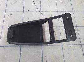 Grove GMK 5150L armrest left