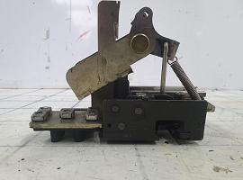 Liebherr LTM 1055 3.2  Door lock