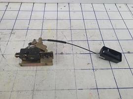 Liebherr LTM 1055 3.2 door lock with door handle