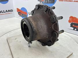 Kato KA 400 Wheel hub axle 1