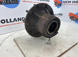 Demag HC 340 Wheel hub axle 1 