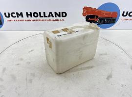 Liebherr LTM 1130-5.1 windscreen water basin